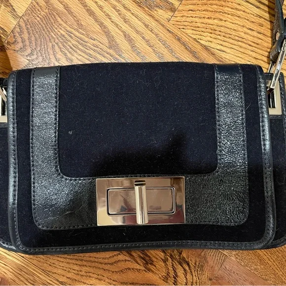 NWOT Banana Republic Navy Blue Purse. Never used. - Picture 5 of 7
